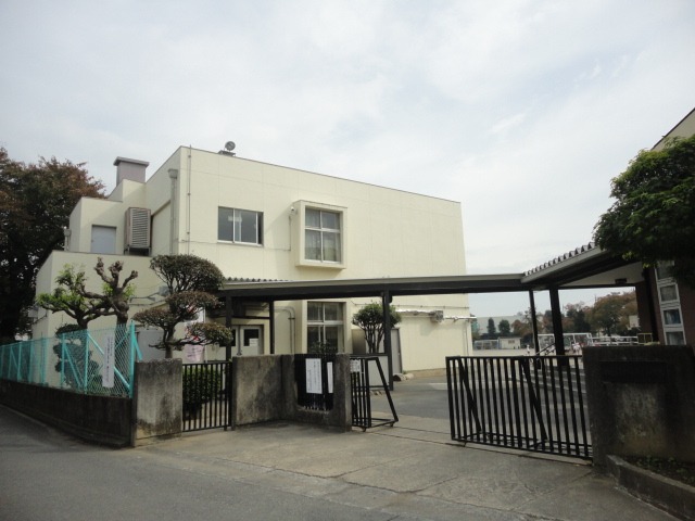 昭島市立拝島第三小学校